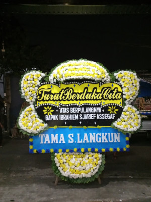 Papan Bunga Duka di Silandit